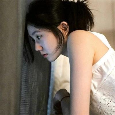 齐妙请微笑